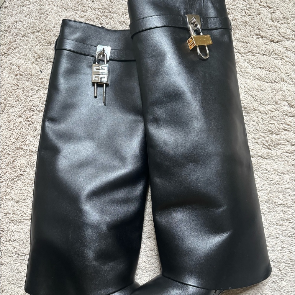 Givenchy Sharklock Boots